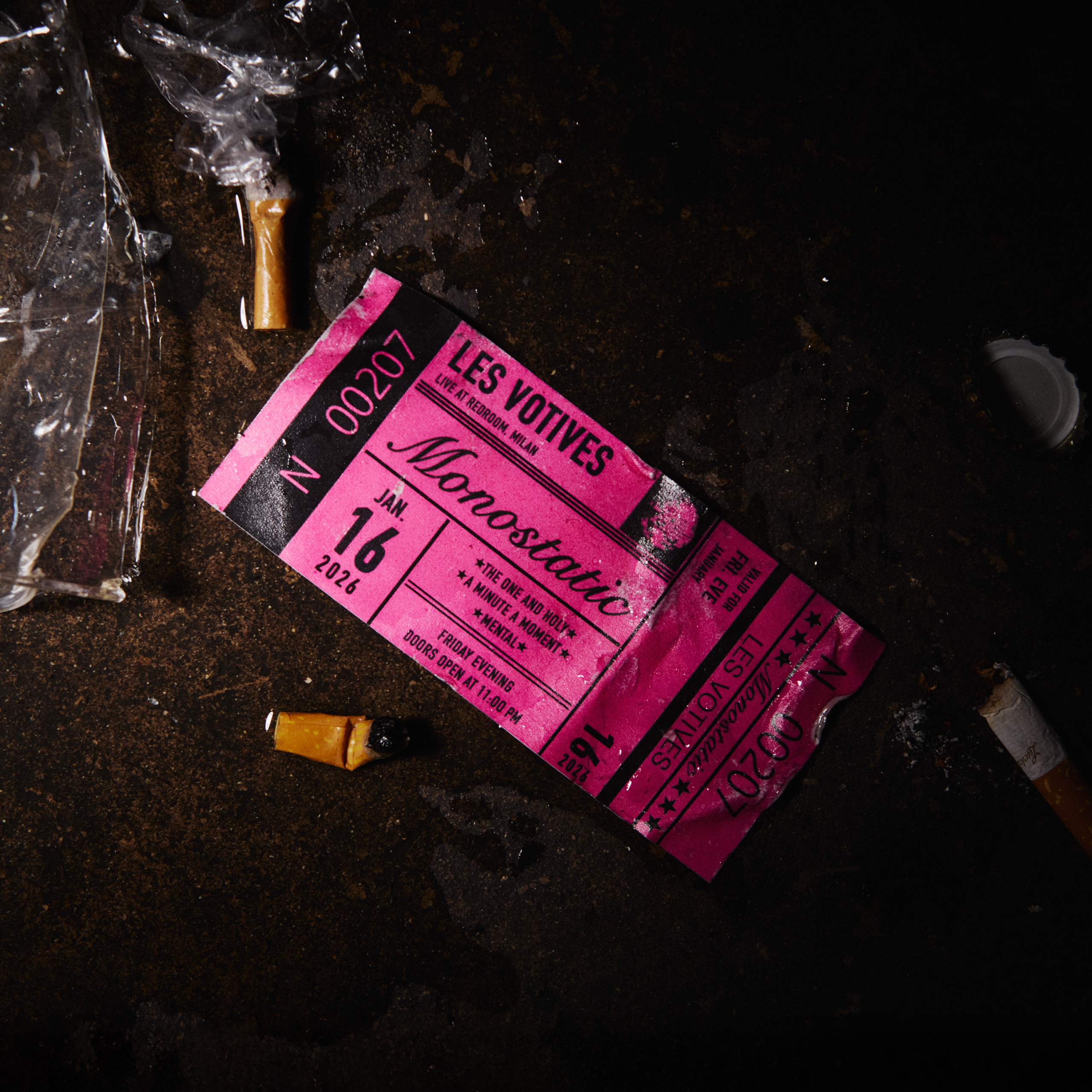 Les Votives - a minute a moment