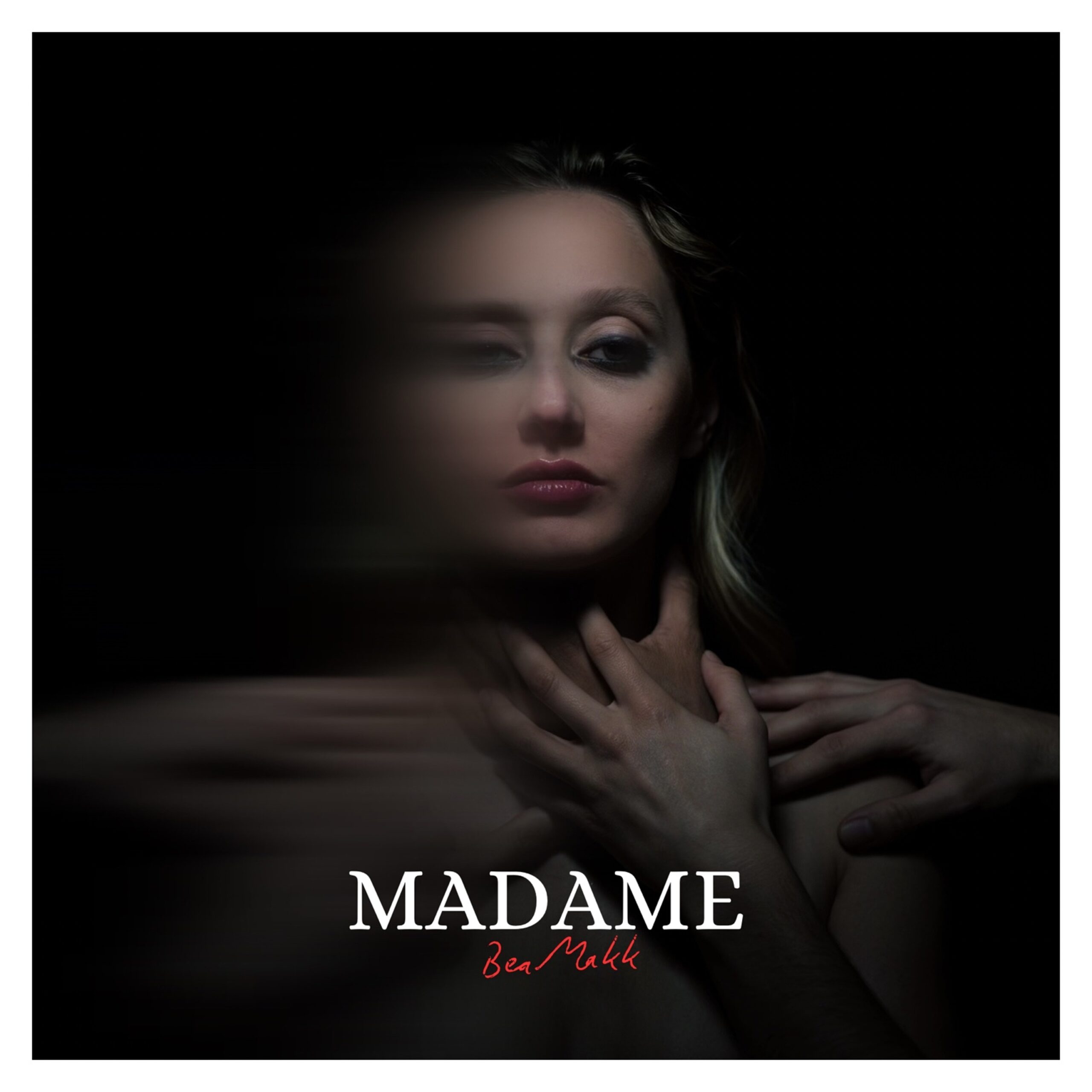 BEAMAKK - MADAME