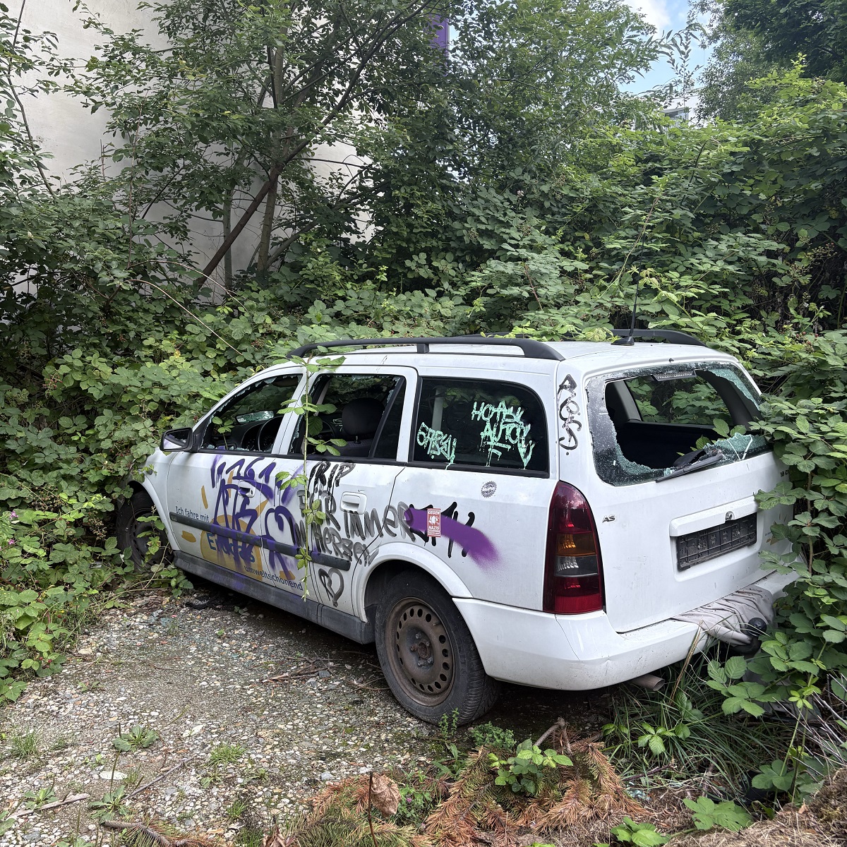 Noayama - Don´t Had To Know ft. Deem Spencer